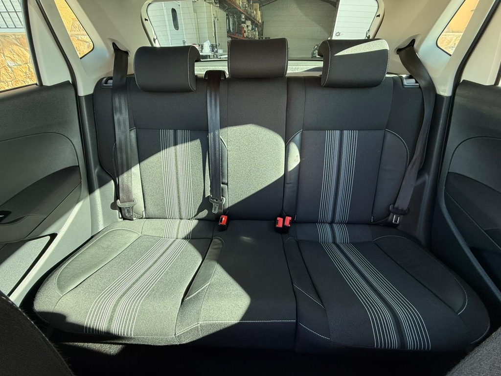 WhatsApp Image 2025-11-26 at 18.13.10 (3).jpeg