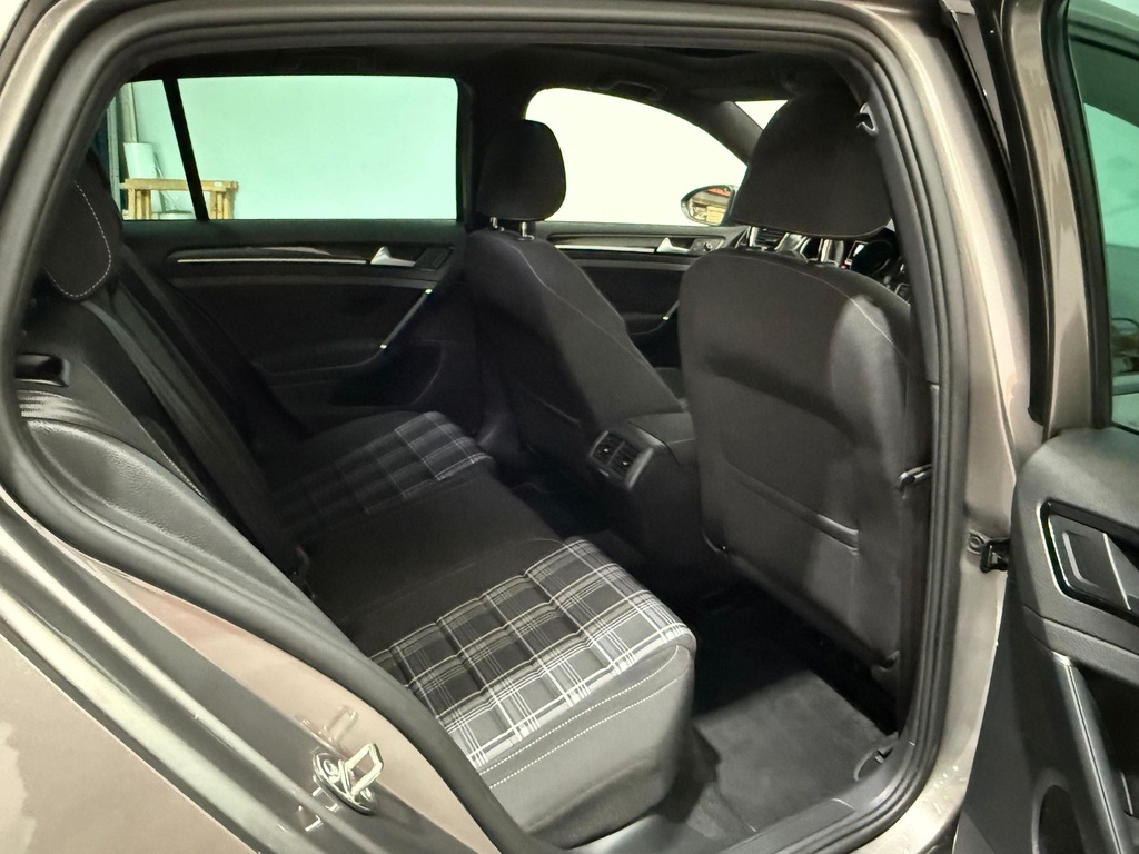 WhatsApp Image 2025-10-29 at 11.23.02 (7).jpeg