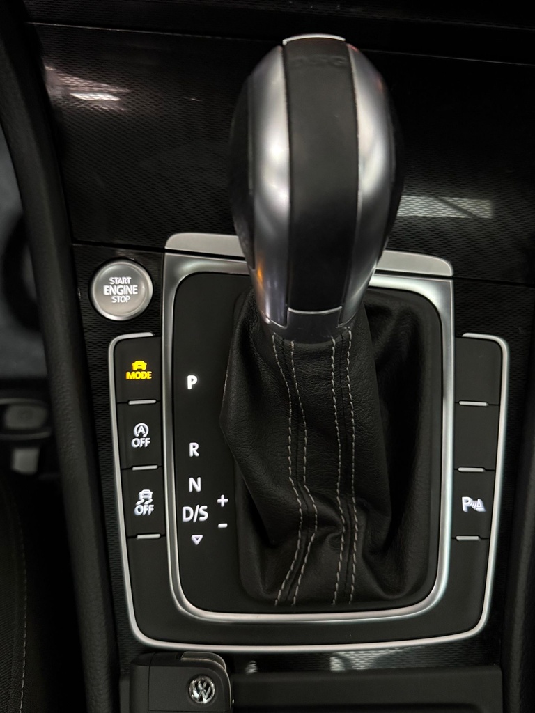 WhatsApp Image 2025-10-29 at 11.23.02 (3).jpeg